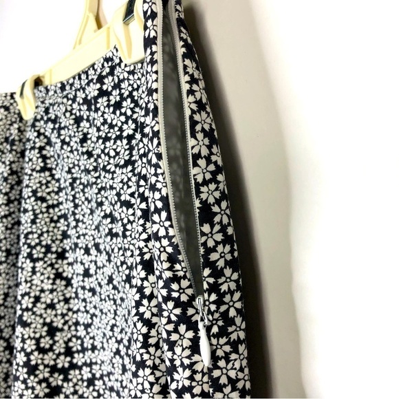 Vintage Classic Casual corner navy white floral print cotton skirt size 2 - Picture 3 of 8